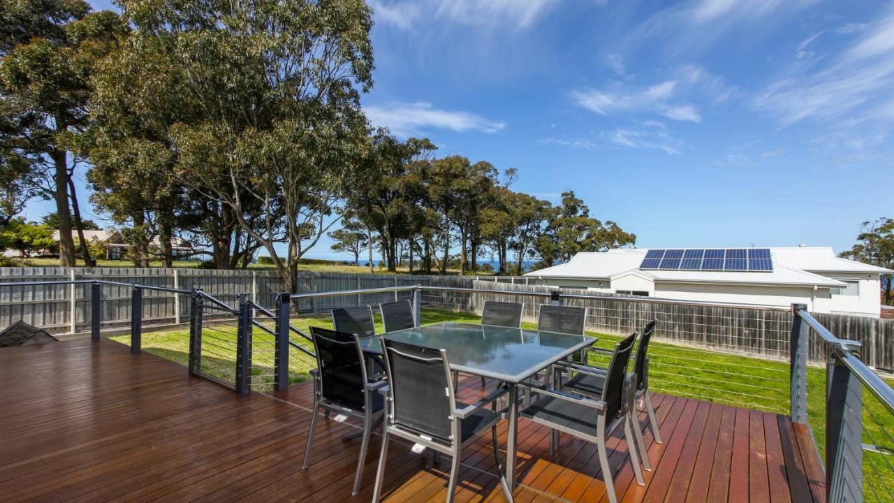 Holiday home Pelican House Lakes Entrance